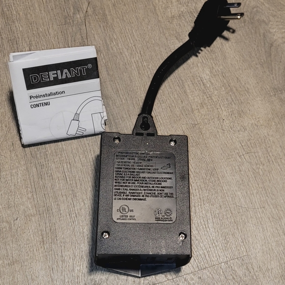 Dawn to Dusk outdoor timer - Picture 2 of 2